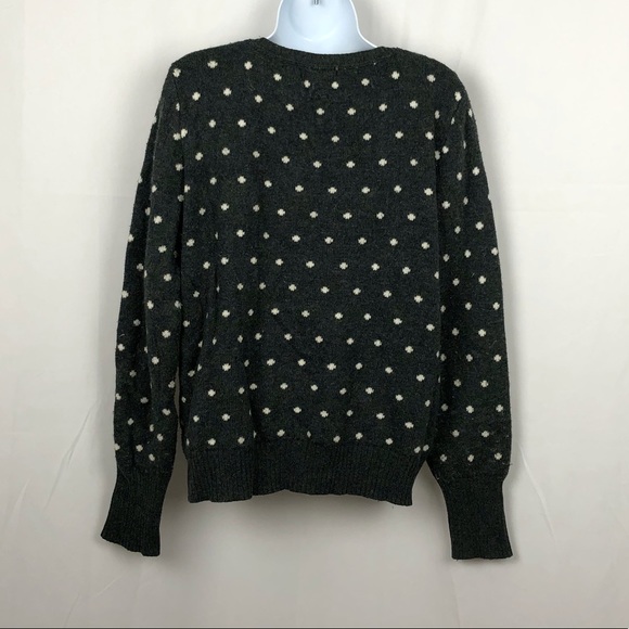 Wearing Your ❤️ on Your Sleeve penguin sweater XL - Picture 5 of 5